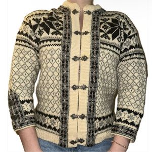 VOSS MADE IN NORWAY DALE OF NORWAY SWEATER CARDIGAN